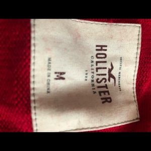 Hollister sweater